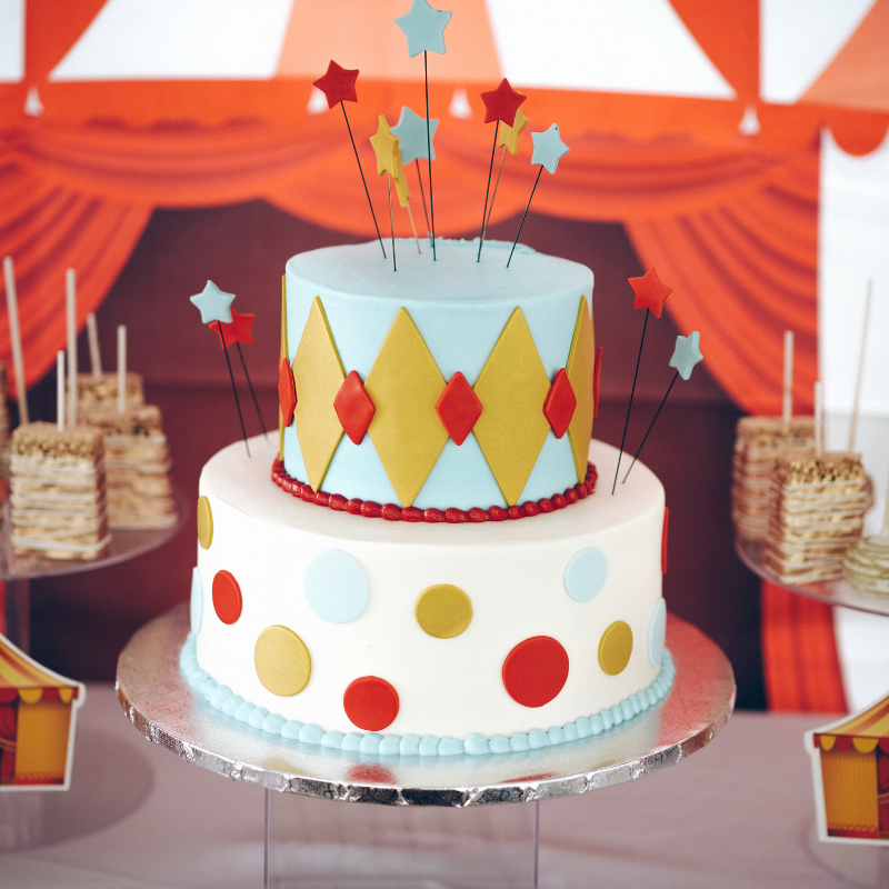 Gâteau d'anniversaire cirque : l'heure de l'entracte - Mon Super